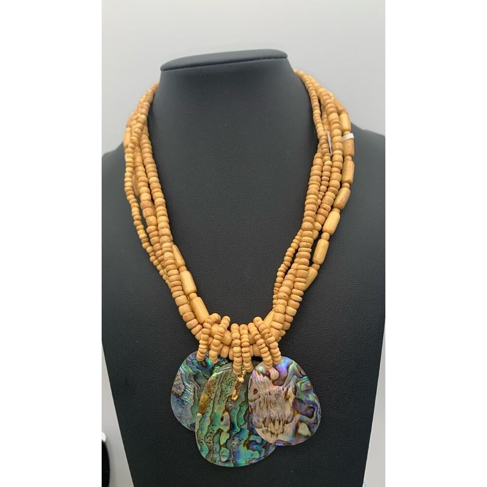 Vintage Nwt Stunning Wooden Beaded & Abalone Shel… - image 3